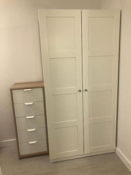 Stunning Apartment In Leeds- Financial District ليدز المظهر الخارجي الصورة