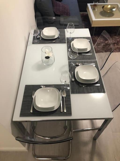 Stunning Apartment In Leeds- Financial District ليدز المظهر الخارجي الصورة