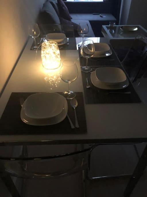 Stunning Apartment In Leeds- Financial District ليدز المظهر الخارجي الصورة