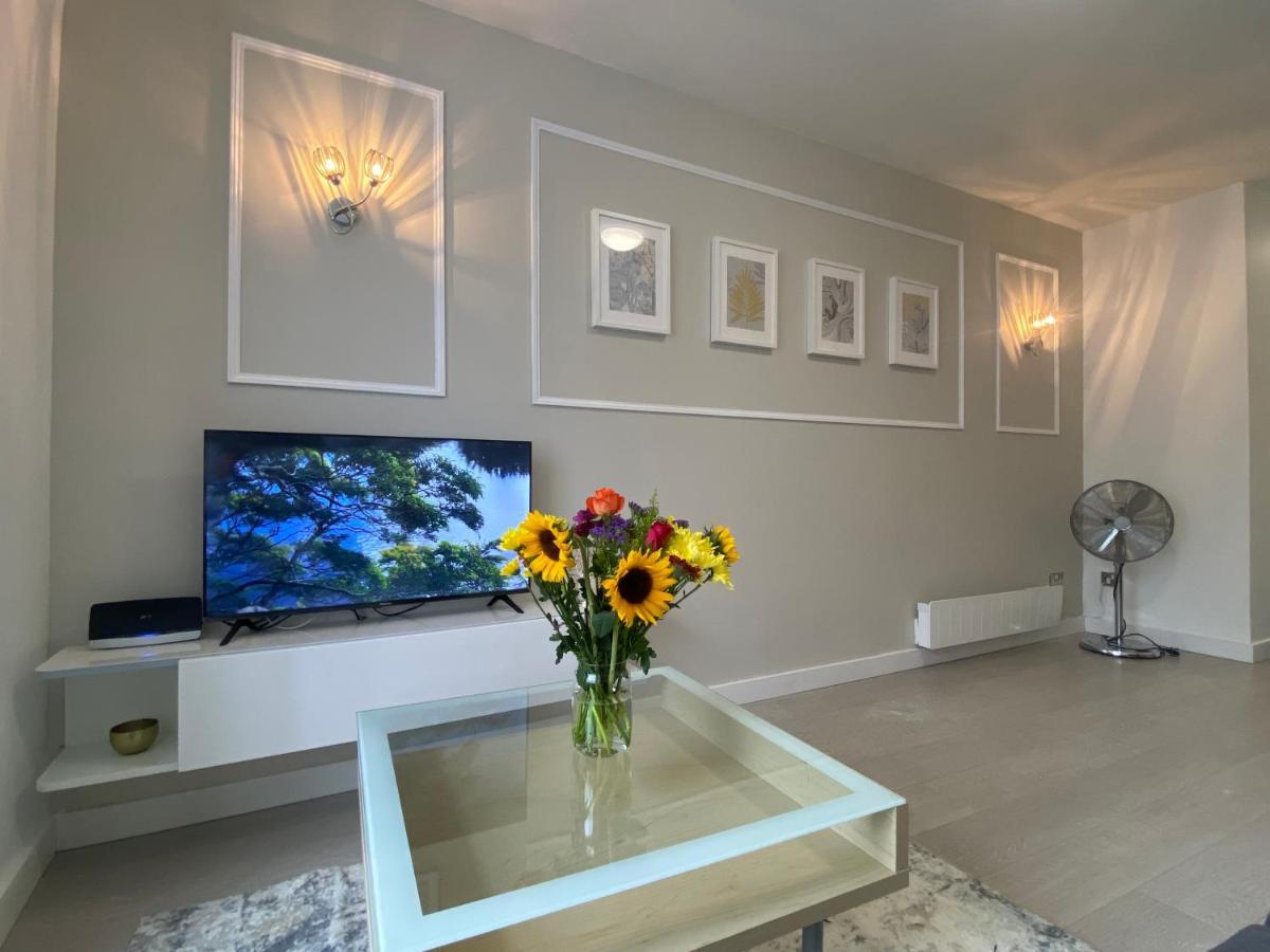 Stunning Apartment In Leeds- Financial District ليدز المظهر الخارجي الصورة
