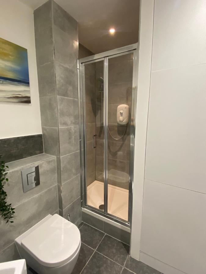 Stunning Apartment In Leeds- Financial District ليدز المظهر الخارجي الصورة